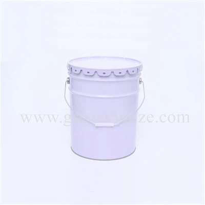 Можно ли использовать жестяное ведро в качестве подставки для кистей для маки...